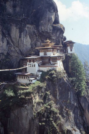 Tigernest - kloster i bergen